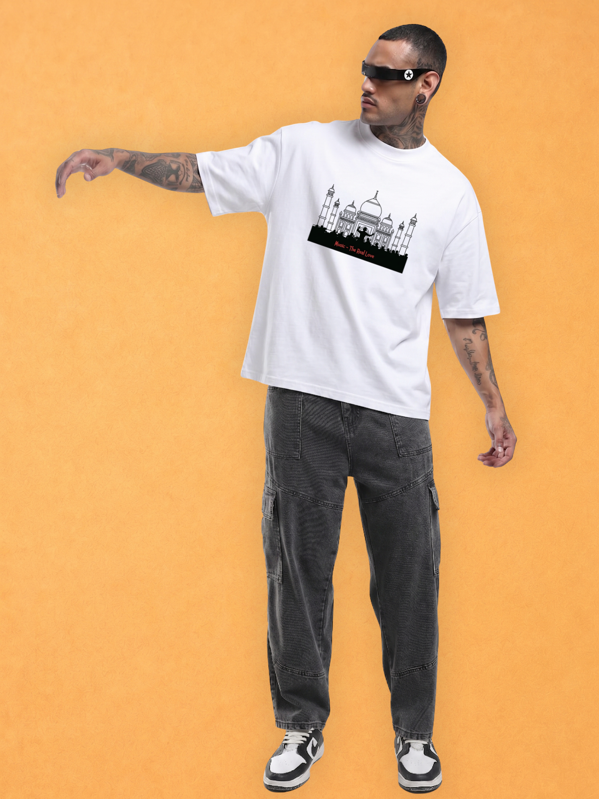 Music- The Real Love  Oversized Tshirt