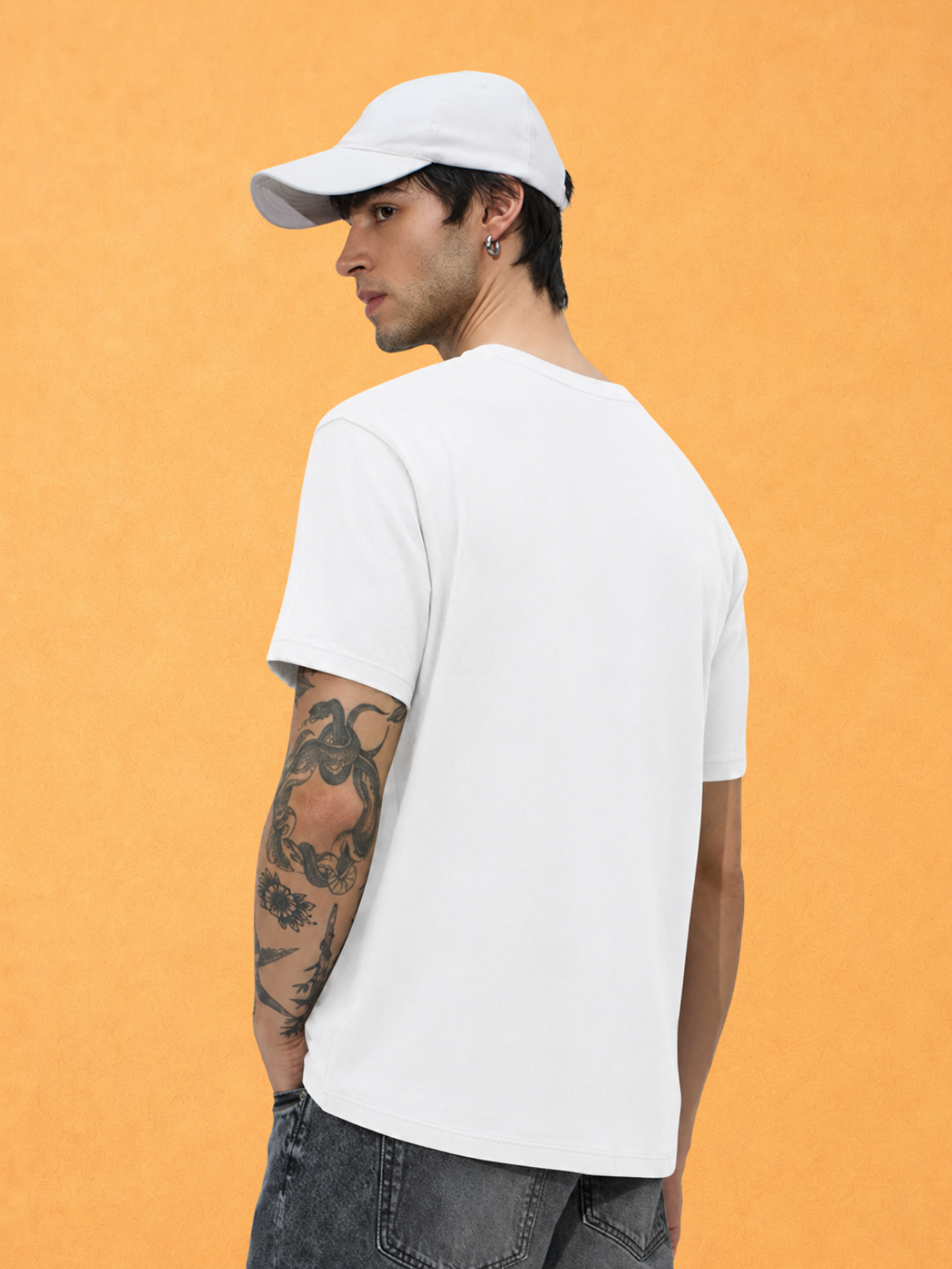 Hats Off guitar Regular Fit White T-shirt